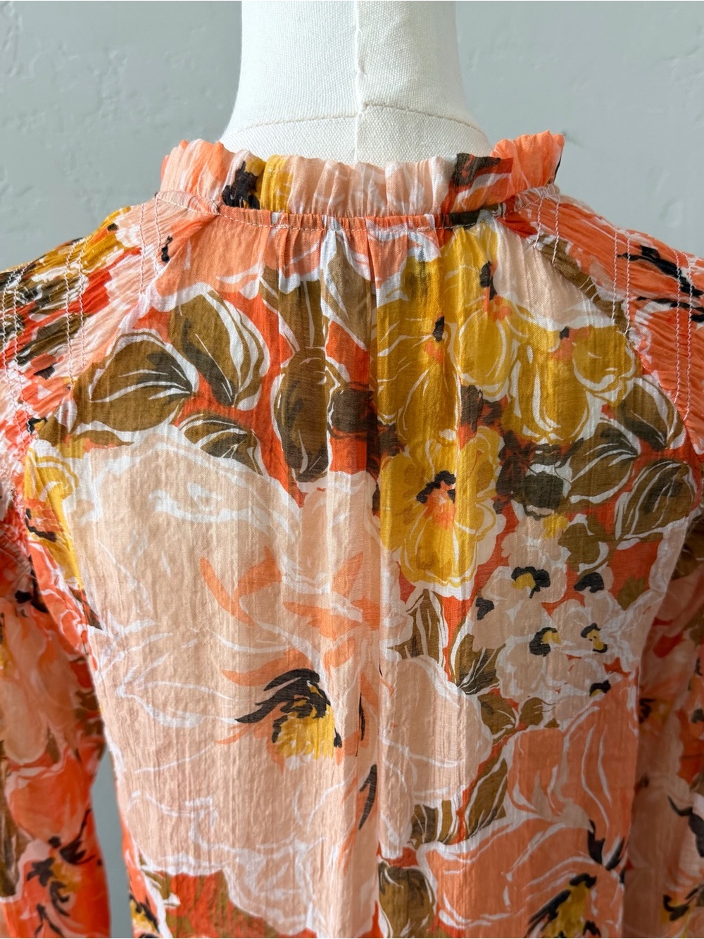 MINKPINK Dex Floral Blouse XS Coral Sheer Boho Long Sleeve Feminine - Picture 7 of 14